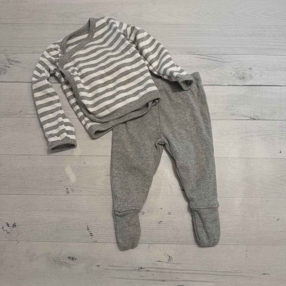 Primary baby grey and white kimono top‎ with grey pants 3/6 months
